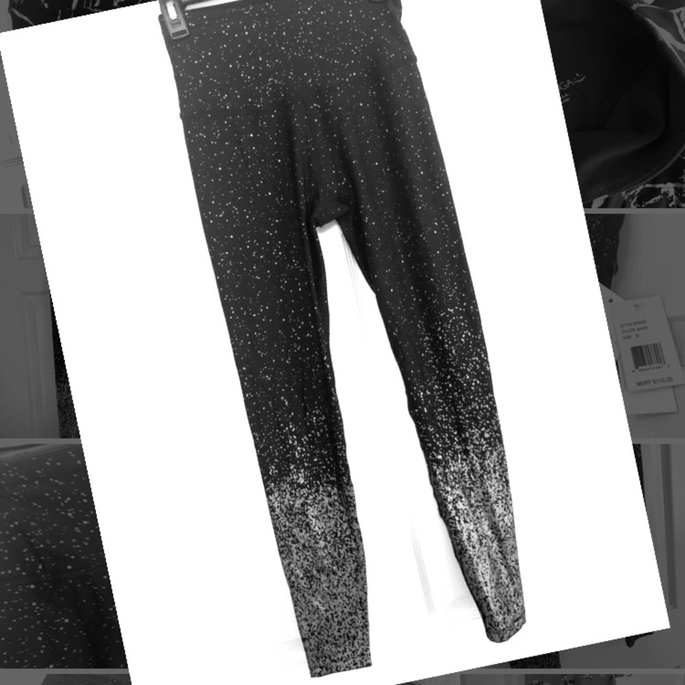 New Beyond Yoga Silver foil leggings